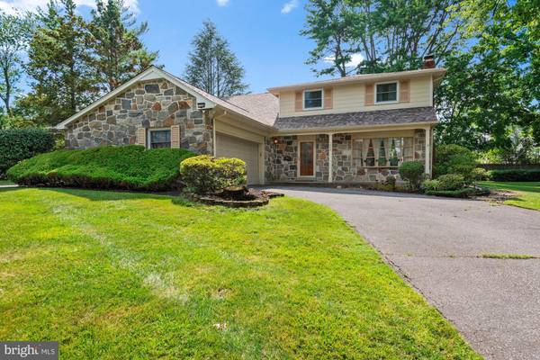 1200 CRANE DR, Cherry Hill, NJ 08003