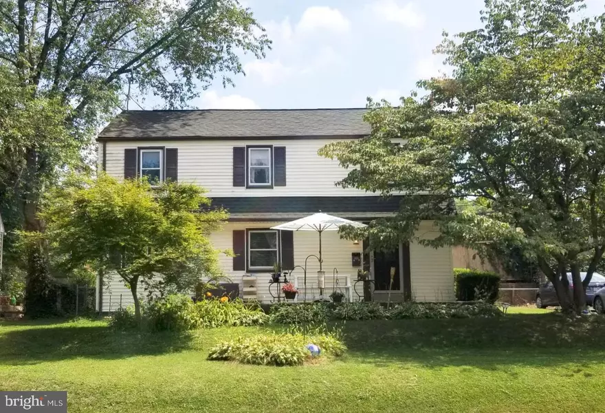 738 THORNDALE RD, Aldan, PA 19018