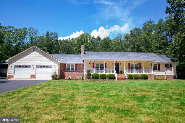 9405 QUAIL MEADOWS DR, Spotsylvania, VA 22551