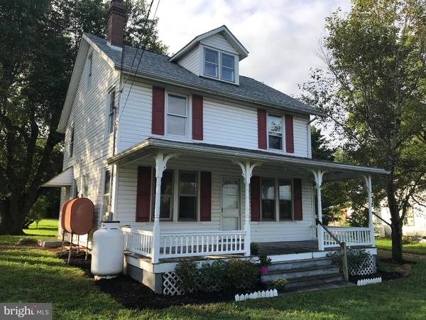 2033 HOPEWELL RD, Oxford, PA 19363