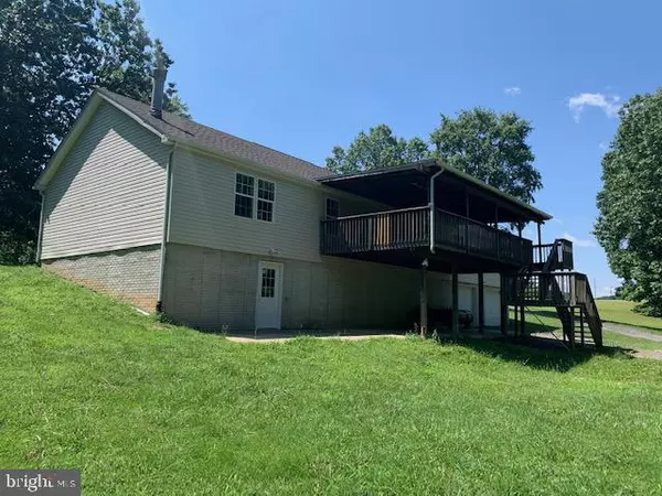 Hedgesville, WV 25427,14 NOWHERE TRL