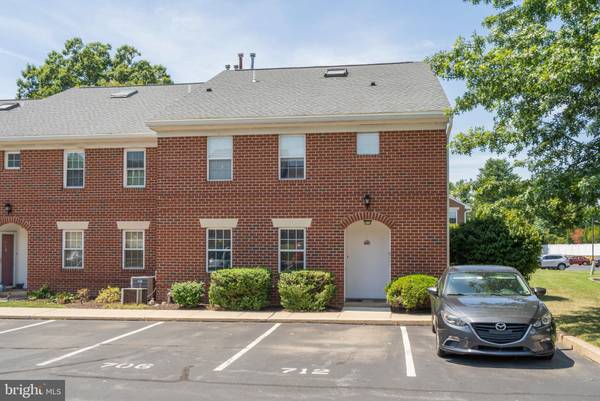 West Chester, PA 19380,750 E MARSHALL ST #706