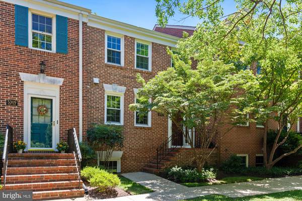 5307 CROWN ST #22, Bethesda, MD 20816