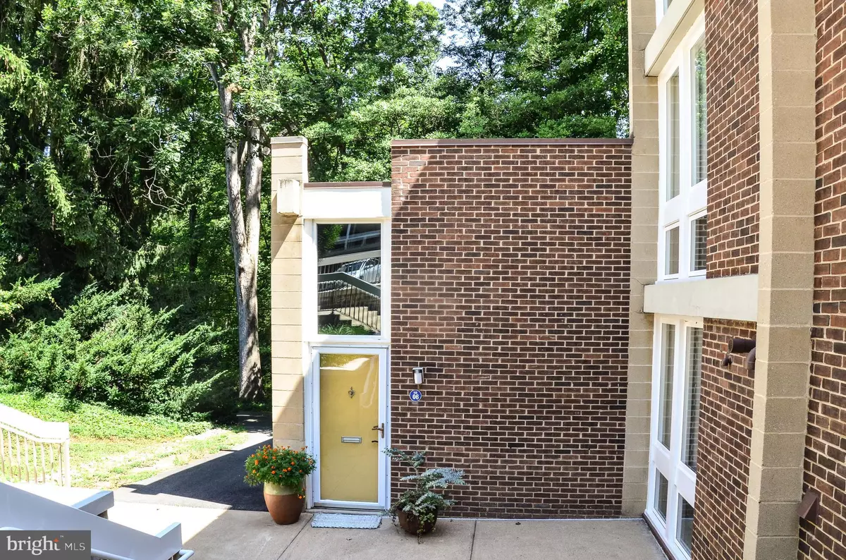 Reston, VA 20190,11506 HICKORY CLUSTER