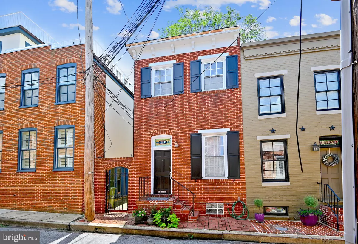 Baltimore, MD 21230,227 E CHURCHILL ST