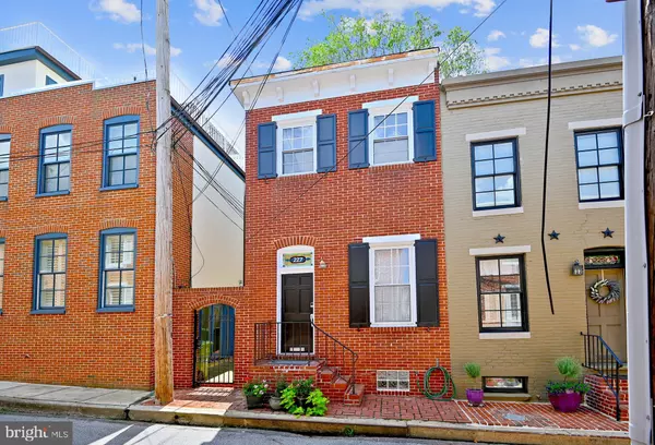 227 E CHURCHILL ST, Baltimore, MD 21230