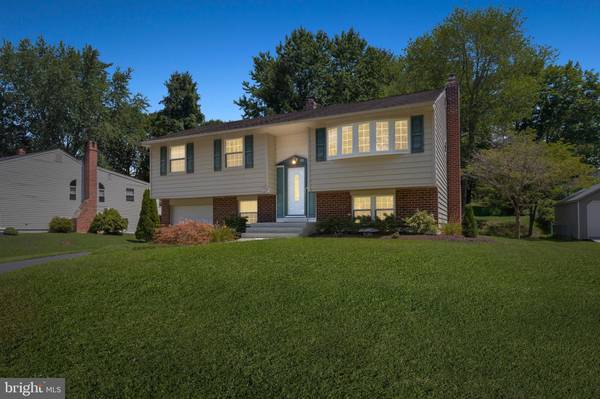 159 BLACKTHORNE LN, Aston, PA 19014