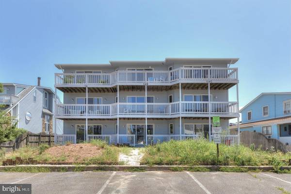 14 VANDYKE ST #B, Dewey Beach, DE 19971