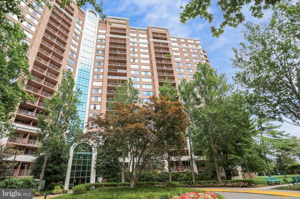 10101 GROSVENOR PL #902, North Bethesda, MD 20852