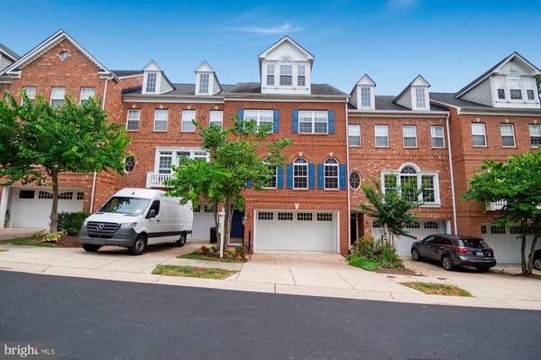 2709 MERLOT LN, Annapolis, MD 21401