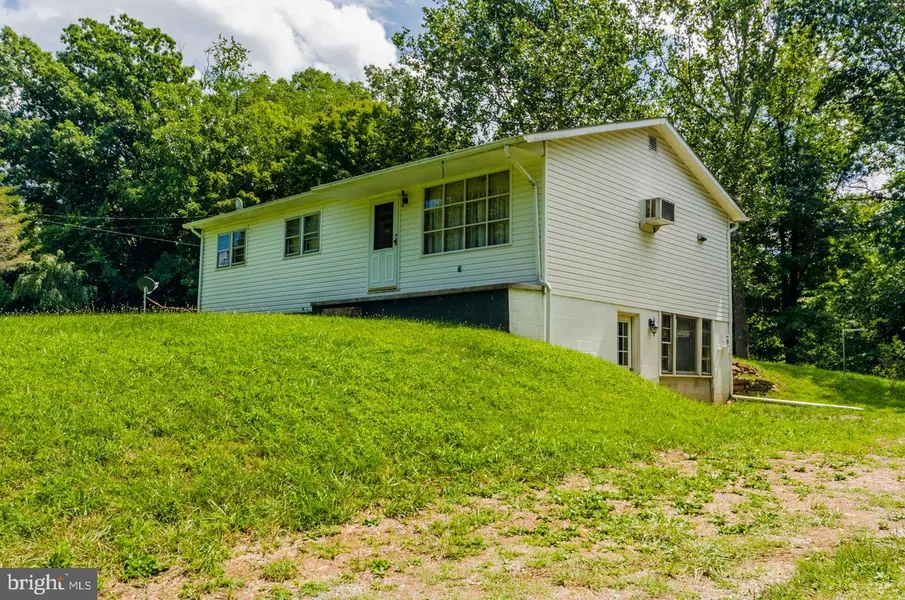 5891 CACAPON ROAD, Great Cacapon, WV 25422