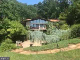 640 MAGOTHY RD, Gibson Island, MD 21056