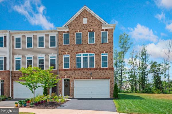 26089 HUNTWICK GLEN SQ, Aldie, VA 20105