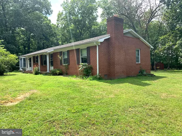 2085 CRUMS CHURCH RD, Berryville, VA 22611