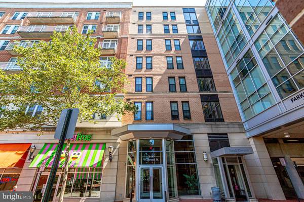 444 W BROAD ST #632, Falls Church, VA 22046