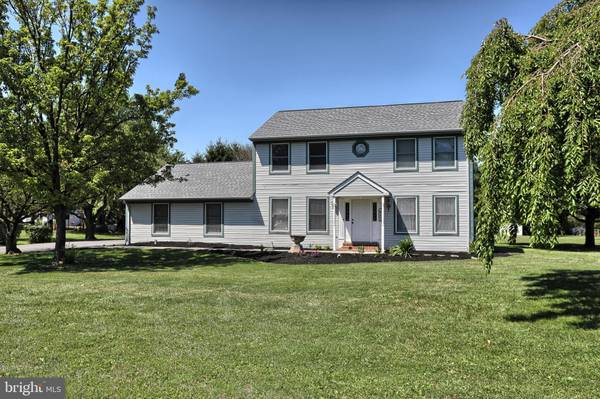 403 E ROSEBUD RD, Myerstown, PA 17067