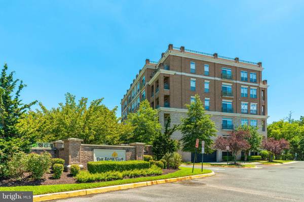 810 BELMONT BAY DR #201, Woodbridge, VA 22191