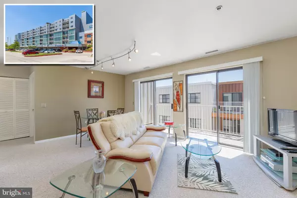 2702 LIGHTHOUSE POINT EAST #721, Baltimore, MD 21224