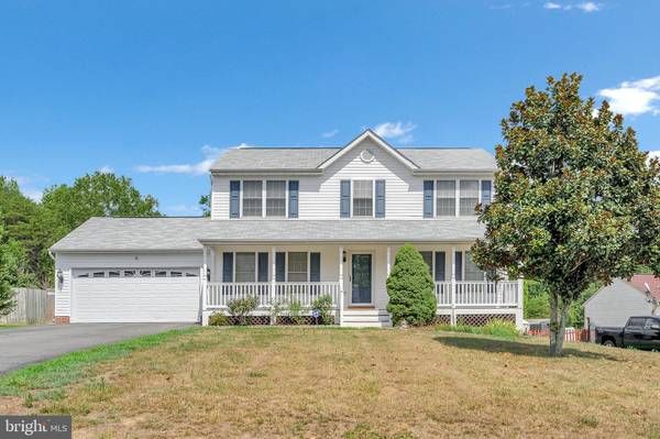 11805 HUNTING RIDGE DR, Fredericksburg, VA 22407