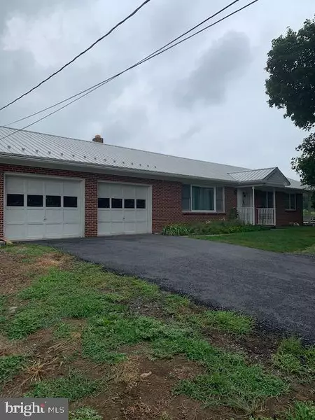 9677 MENTZER GAP RD, Waynesboro, PA 17268