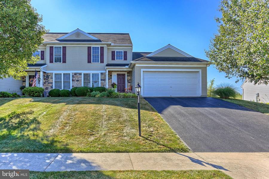 60 FISHER DR, York, PA 17404