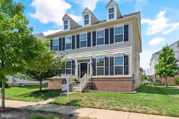 8802 BENTFIELD DR, Manassas, VA 20110