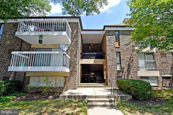 3320 HEWITT AVE #8-1-A, Silver Spring, MD 20906