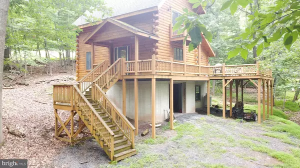 Paw Paw, WV 25434,915 WILD APPLE LN