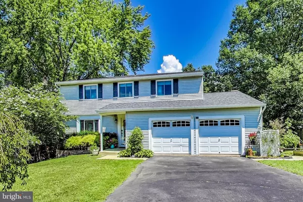 5906 BEECH TREE DR, Alexandria, VA 22310