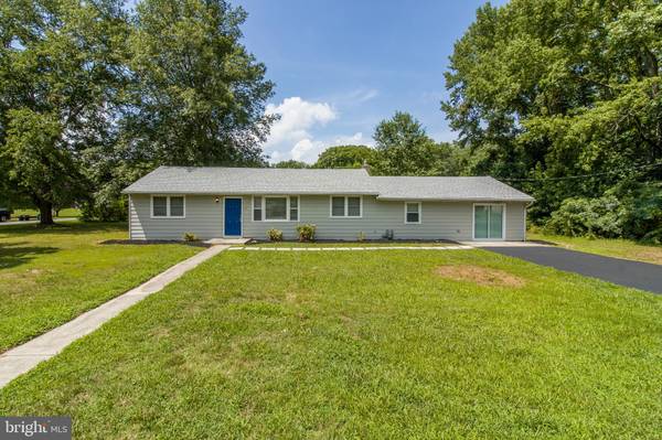 23 OAKDALE LN, Pennsville, NJ 08070