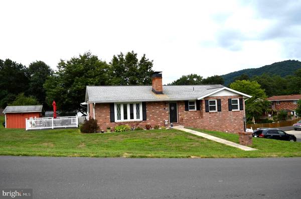 15 IRENE CT, Ridgeley, WV 26753