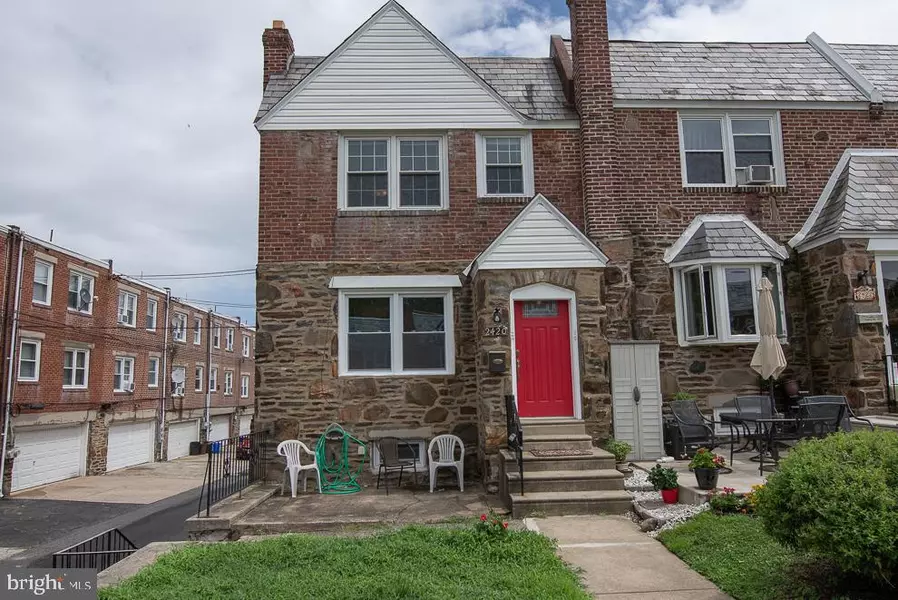 2420 CEDAR LN, Drexel Hill, PA 19026