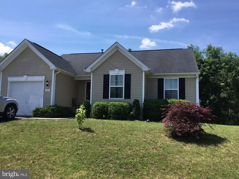 121 EQUINOX W, Martinsburg, WV 25401