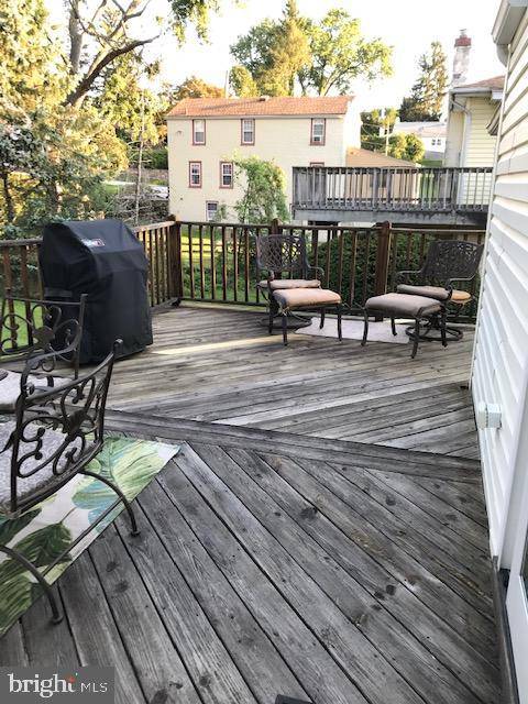 Broomall, PA 19008,120 FIRST