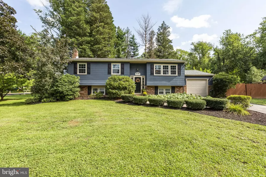 430 CEDAR LN, Mickleton, NJ 08056