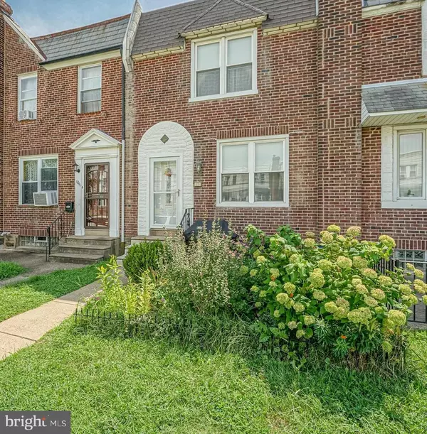 Philadelphia, PA 19135,6239 ERDRICK ST