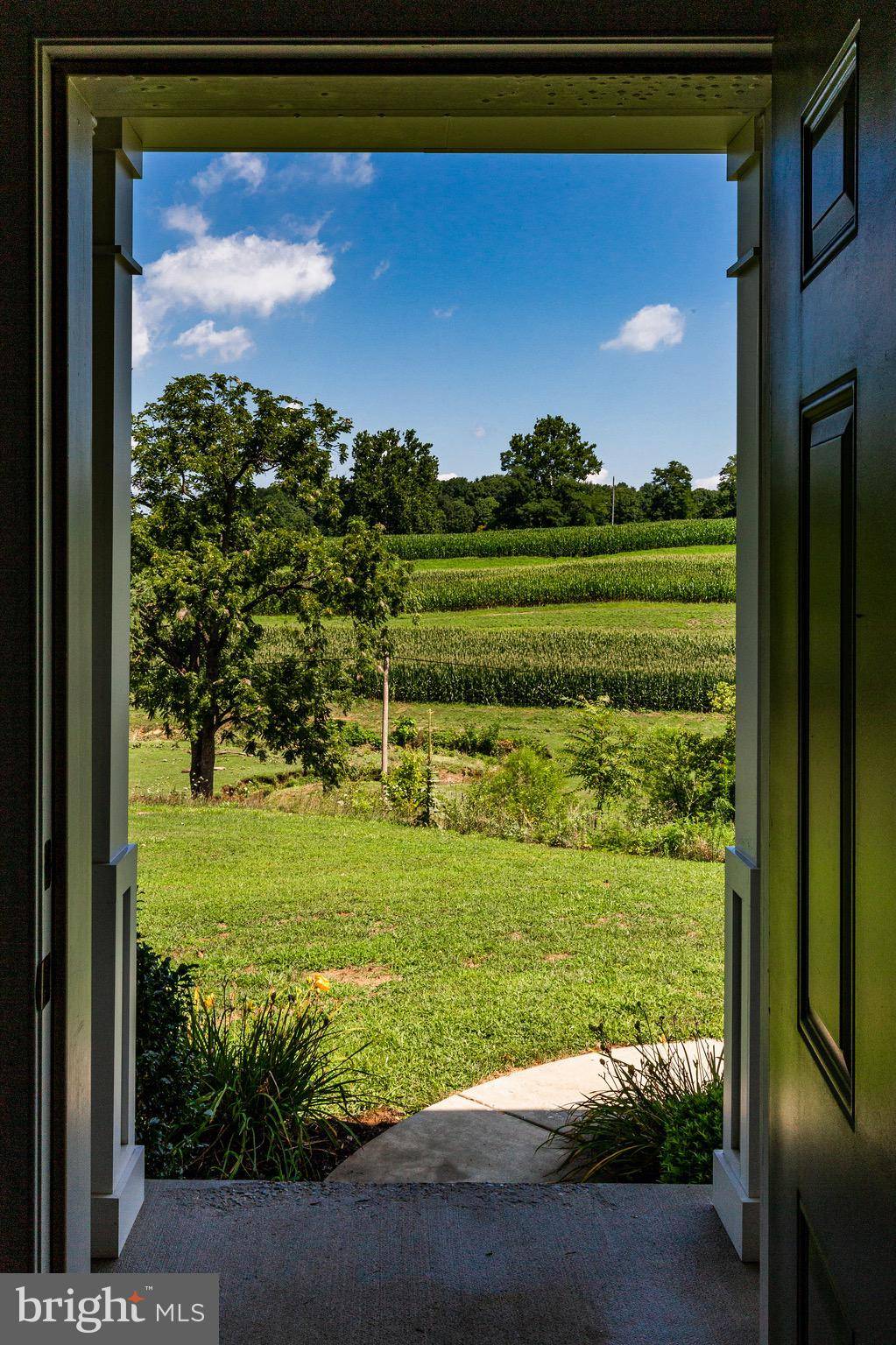 Strasburg, PA 17579,210 SIDES MILL RD