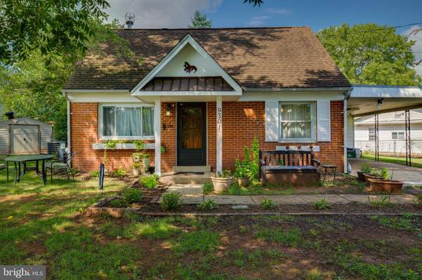 9301 BAKER ST, Manassas, VA 20111