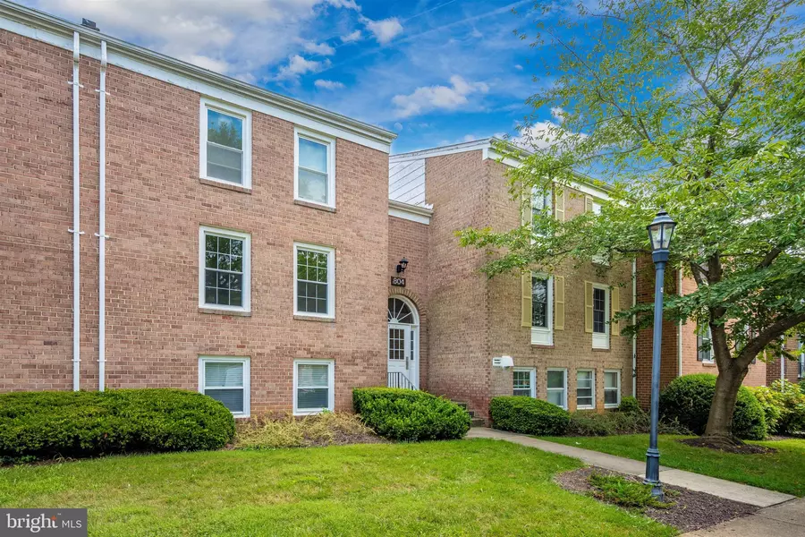 804 QUINCE ORCHARD BLVD #101, Gaithersburg, MD 20878