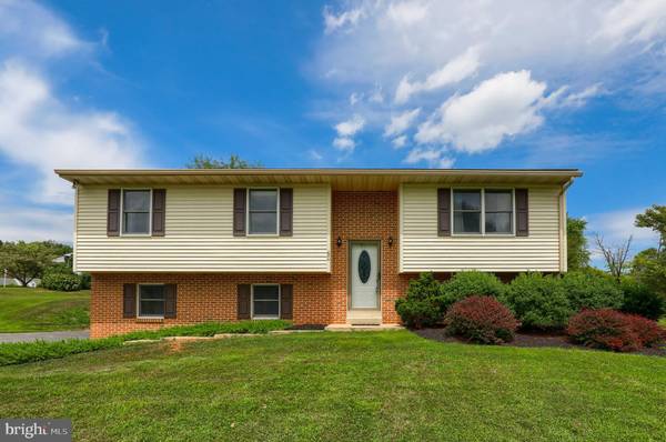 Willow Street, PA 17584,60 HAWTHORNE CIR