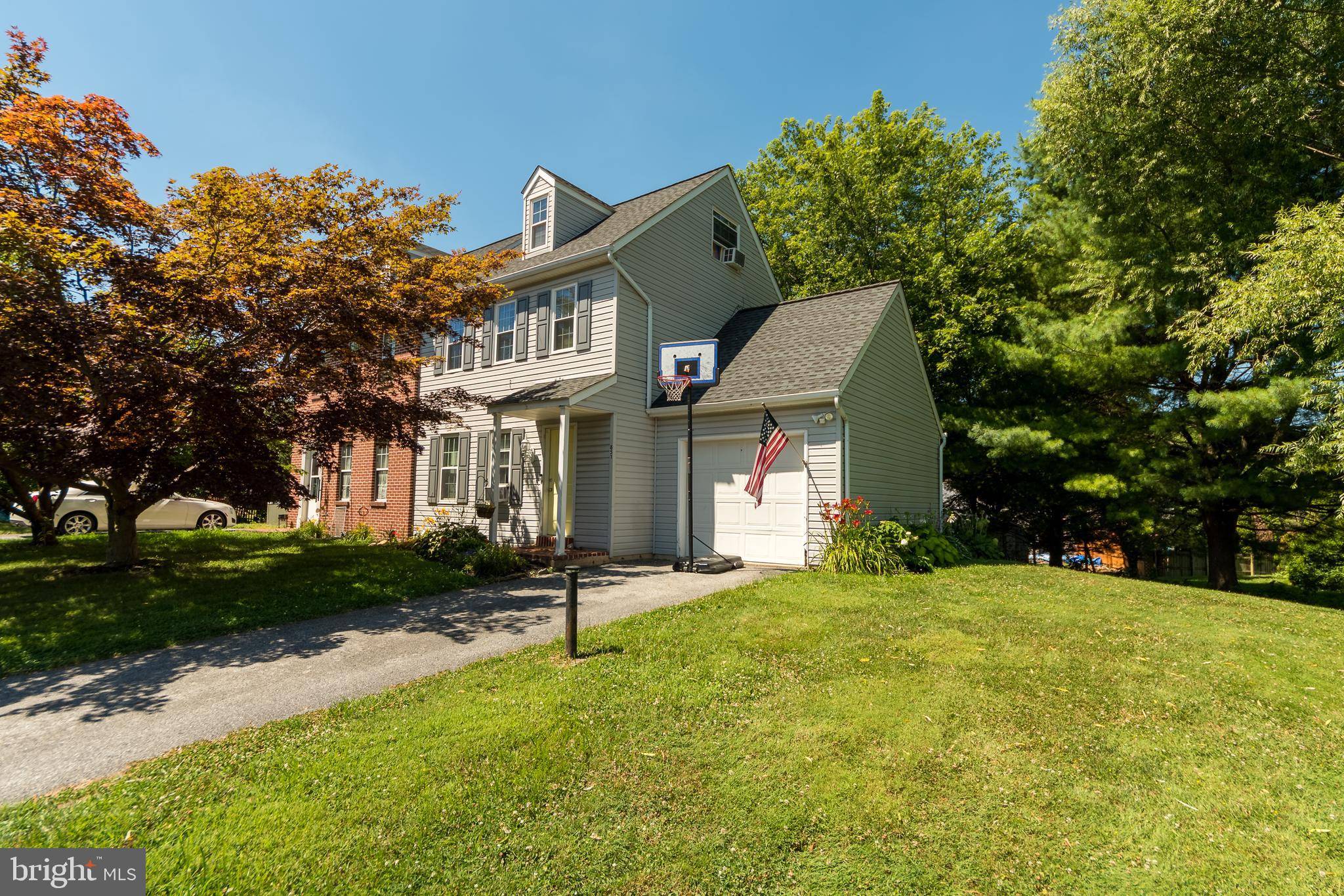 Mount Joy, PA 17552,851 PENNY LN