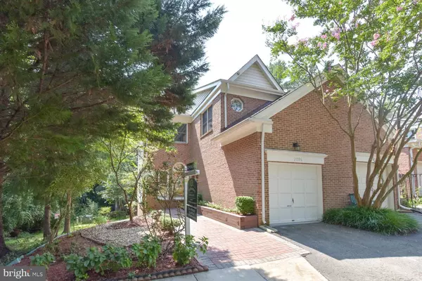 Falls Church, VA 22043,2096 VAN TUYL PL