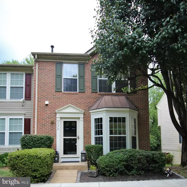 5974 EDGEHILL CT, Alexandria, VA 22303