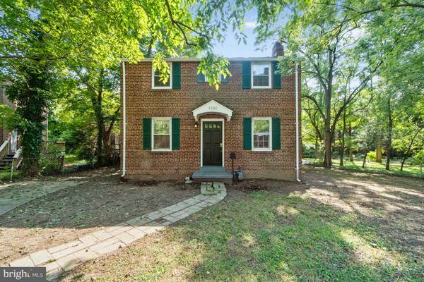 4902 RIVER RD, Bethesda, MD 20816