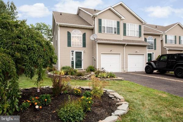 2 FAWN CT, Lumberton, NJ 08048