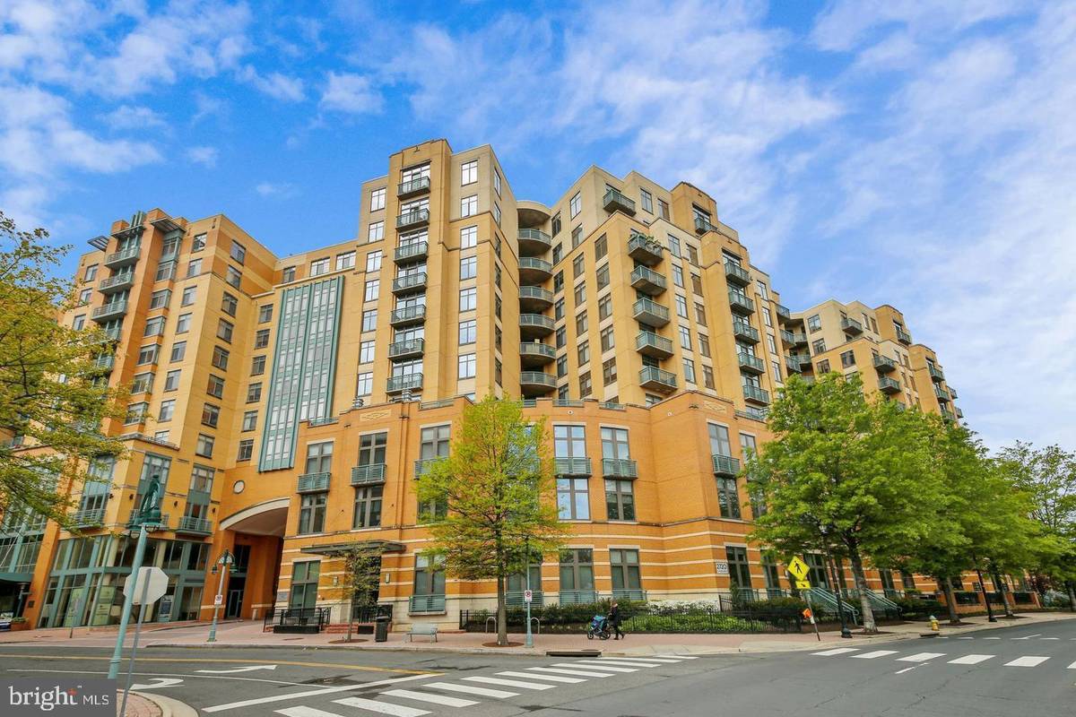 Arlington, VA 22206,2720 S ARLINGTON MILL DR #1007