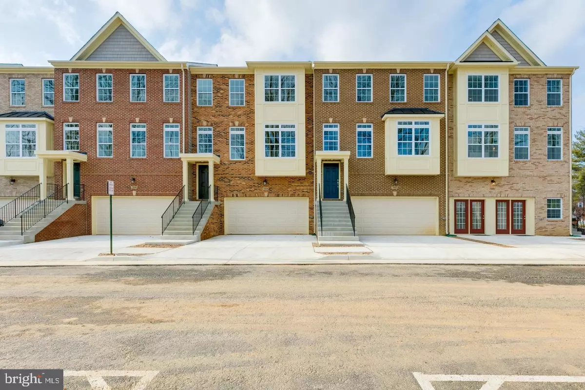 Lorton, VA 22079,9698 SAINT MARY ELLEN WAY