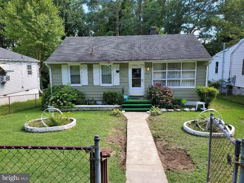 496 MONTIBELLO ST, Petersburg, VA 23805