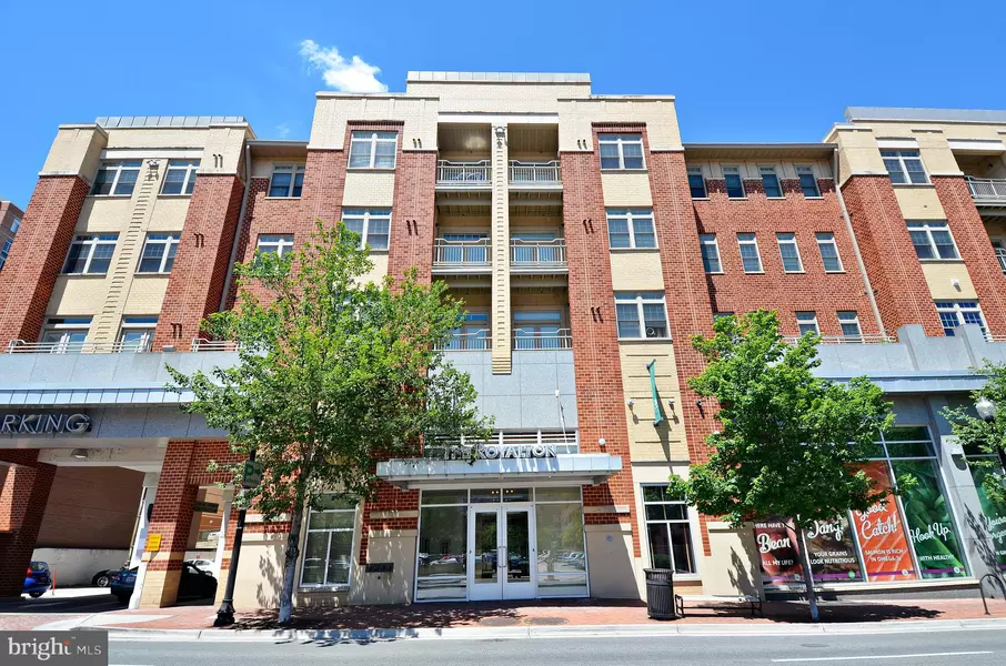 309 HOLLAND LN #212, Alexandria, VA 22314