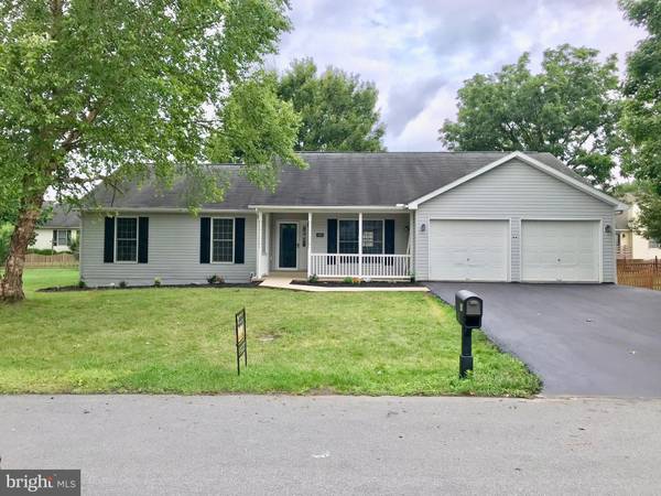 84 ORIOLE LN, Falling Waters, WV 25419